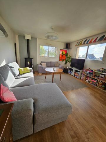 Maison contemporaine de 175 m² – Vie de plain-pied – Centre de Lannilis