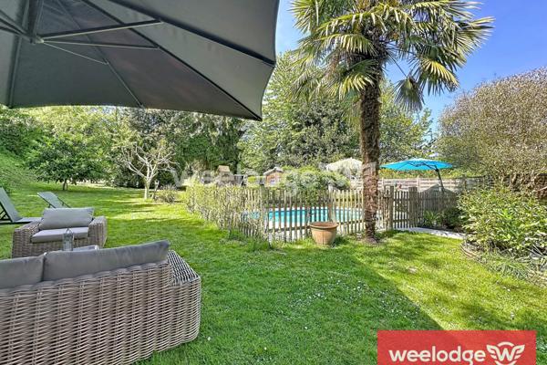 Maison à vendre 7 pièces de 166 m² à Jouy-le-Moutier