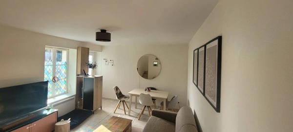 Maison de village charmante à Épiais-Rhus