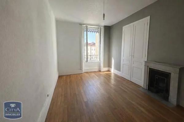 Appartement à louer 2 pièces 48.23m² Villeurbanne (69100)