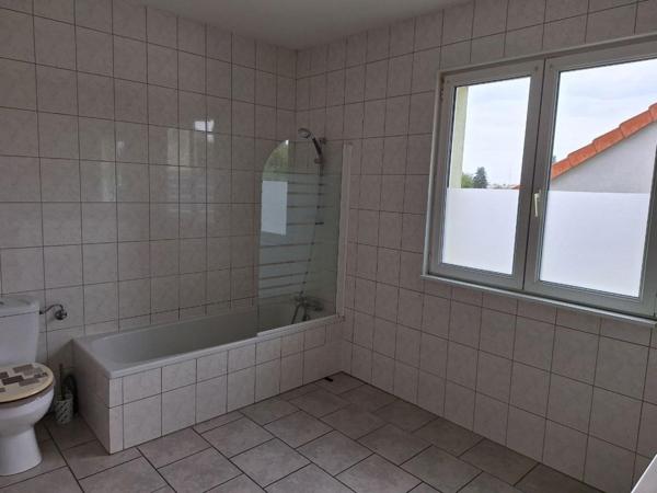 Pavillon individuel avec d'innombrables atouts !