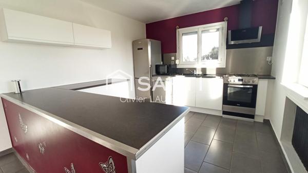 Belle néo bretonne en campagne proche du bourg