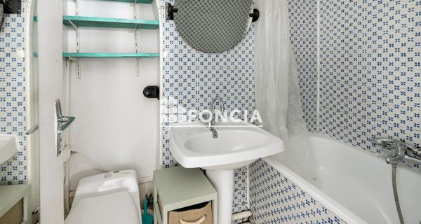 À vendre Studio 15.58 m² - Paris 75010