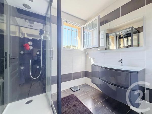 Maison à vendre  5 pièces - 155 m 2   ST VAURY  - 23