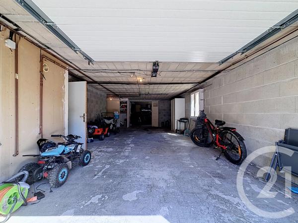 Maison à vendre  5 pièces - 155 m 2   ST VAURY  - 23