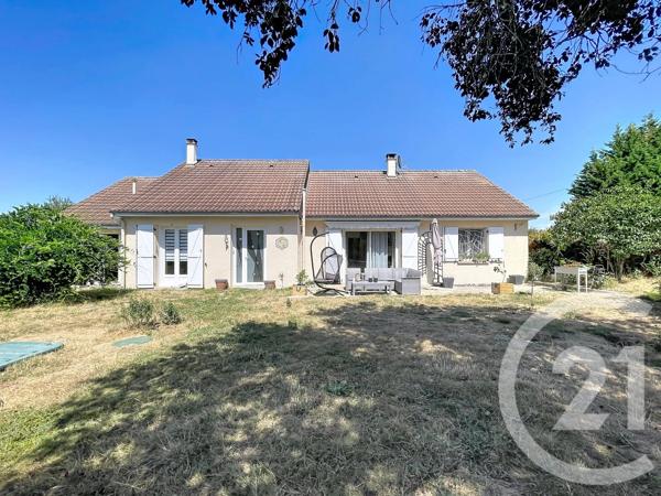 Maison à vendre  5 pièces - 155 m 2   ST VAURY  - 23