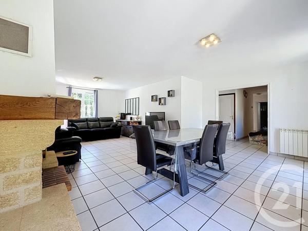 Maison à vendre  5 pièces - 155 m 2   ST VAURY  - 23