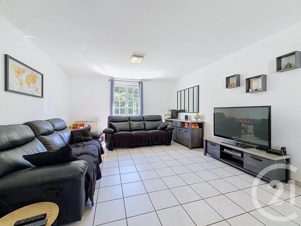 Maison à vendre  5 pièces - 155 m 2   ST VAURY  - 23