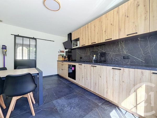 Maison à vendre  5 pièces - 155 m 2   ST VAURY  - 23