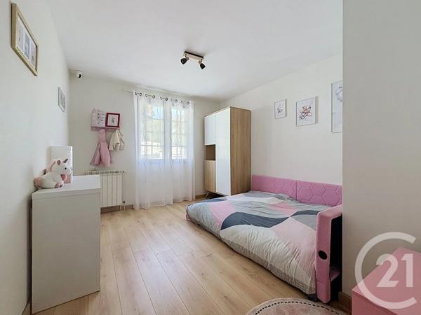 Maison à vendre  5 pièces - 155 m 2   ST VAURY  - 23