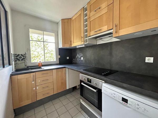 Appartement Carrieres Sous Poissy 4 pièce(s) 66m2 €239 000 ** - Référence 9084