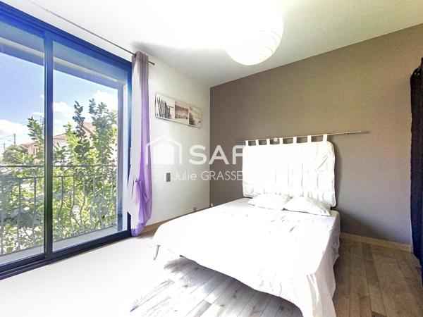 MAISON AVEC EXTERIEURS ET GARAGE D ENVIRON 130 m²