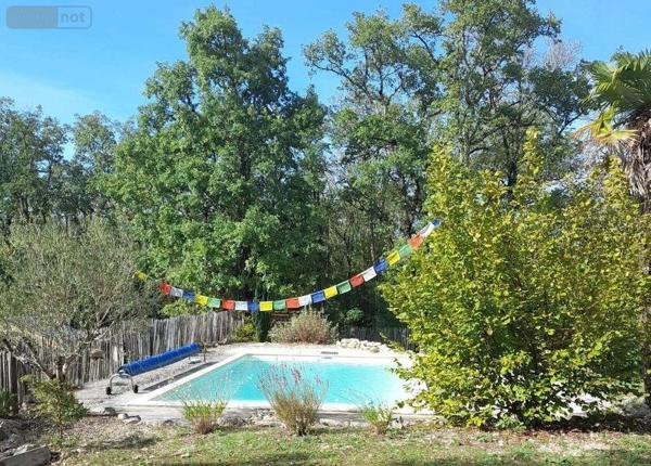 Maison à vendre à Gourdon dans le Lot (46300), ref : 46041/434