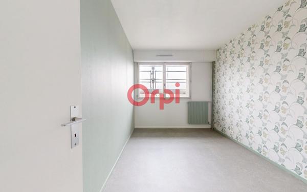 Appartement à vendre    2 pièces • 47,52 m2 Clichy-sous-Bois