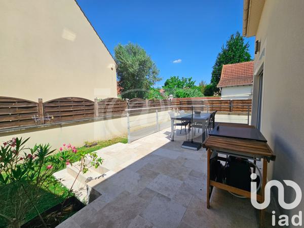 Maison à vendre 7 pièces 143 m² Sainte-Geneviève-des-Bois