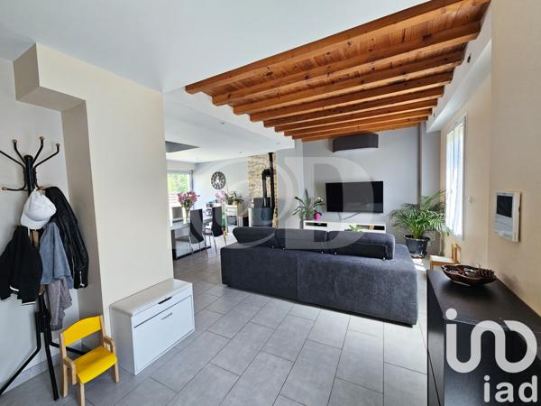 Maison à vendre 7 pièces 143 m² Sainte-Geneviève-des-Bois