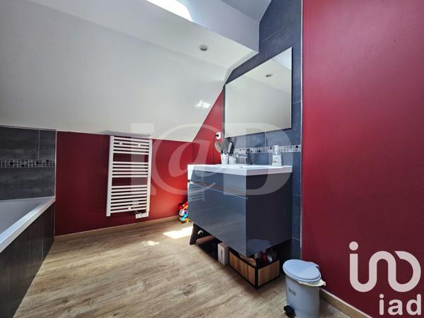 Maison à vendre 7 pièces 143 m² Sainte-Geneviève-des-Bois