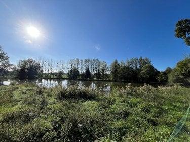 Terrain de loisirs - Bois - Etang à vendre à Saint-Christophe-du-Luat en Mayenne (53150), ref : 53078-1877