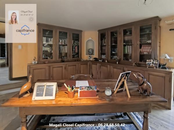 Maison d'architecte 9 pièces, 350 m2 env, en centre Bourg