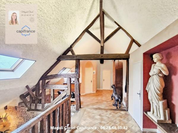 Maison d'architecte 9 pièces, 350 m2 env, en centre Bourg