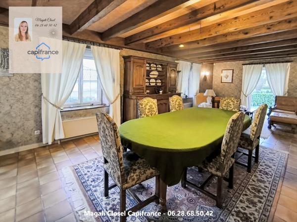 Maison d'architecte 9 pièces, 350 m2 env, en centre Bourg