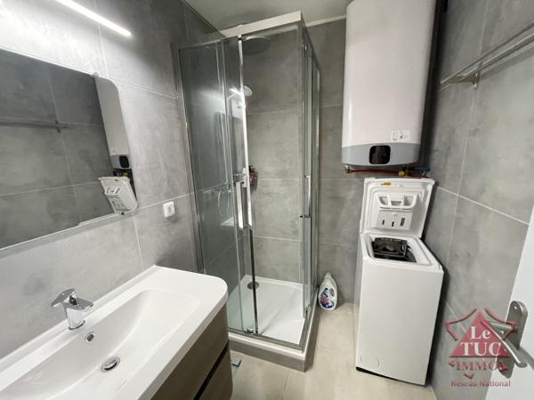 Magnifique T2 traversant de 44 m2 Cavalaire-sur-Mer (83240)