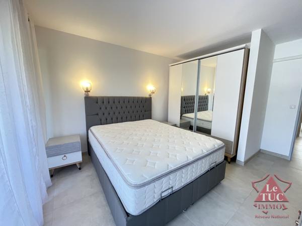 Magnifique T2 traversant de 44 m2 Cavalaire-sur-Mer (83240)