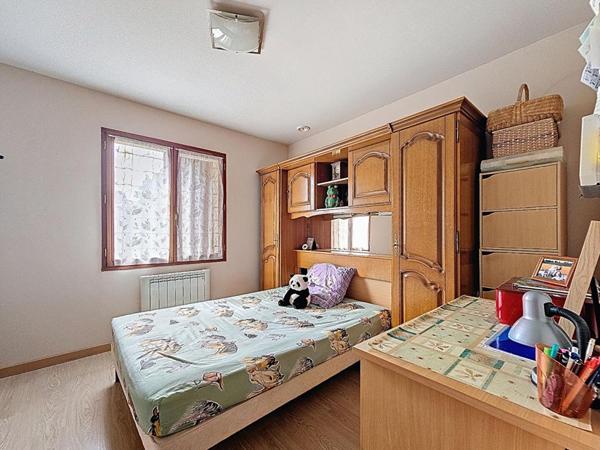 Maison  6 pièce(s) 95 m2