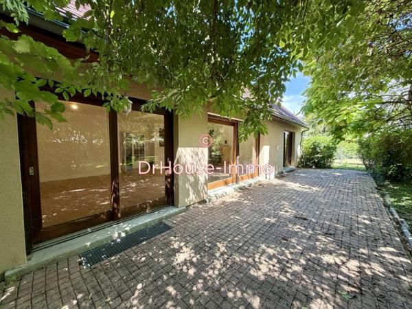 Maison à vendre 8 pièces de 196 m²