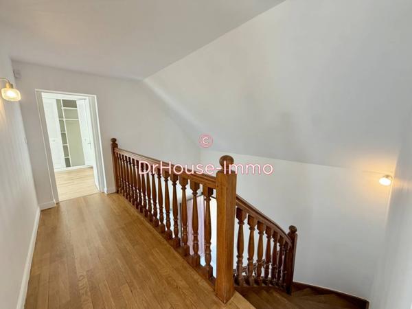 Maison à vendre 8 pièces de 196 m²