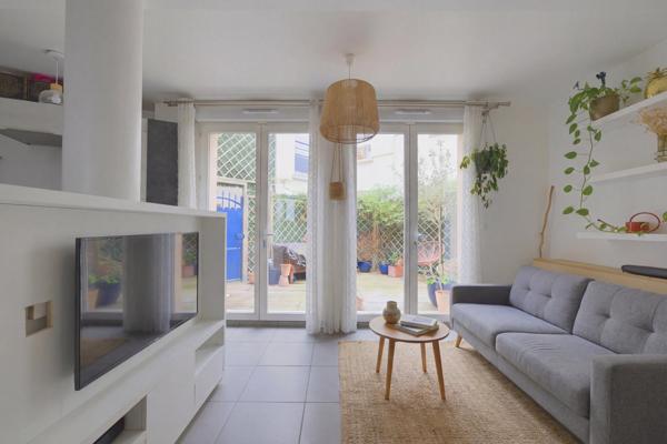 Maison de ville avec terrasses