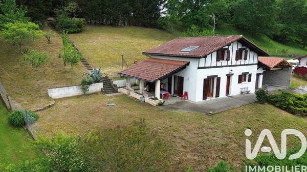 Maison à vendre 5 pièces 122,5 m² Briscous