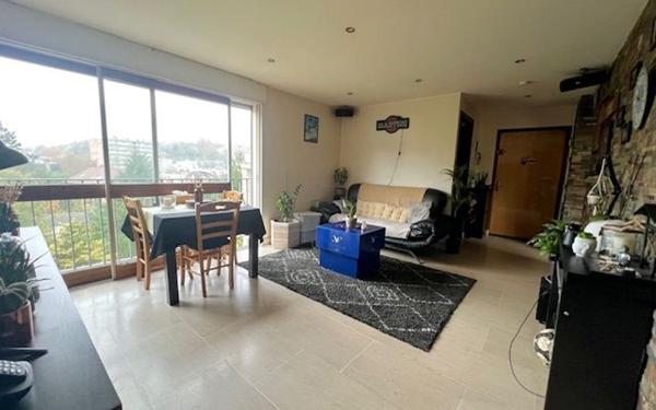 Appartement à vendre    3 pièces •  Le Pecq