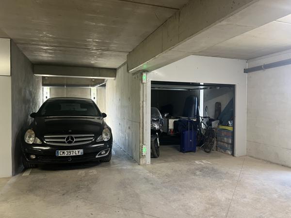 Narbonne (11100) NARBONNE - EXCLUSIVITE - Appartement comme neuf 2 chambres avec terrasse de 40m2 + garage + parking