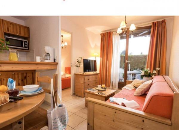 INVESTISSEMENT LOCATIF  EVIAN LES BAINS - Résidence Odalys Les Chalets d'Evian - 5,92%  de rentabilité.