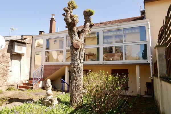 MAISON AVEC GARAGE ET JARDIN 109 000 €
