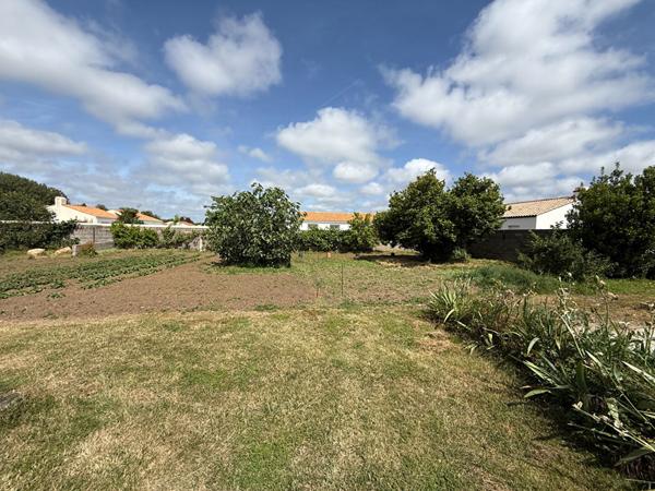 Terrain Commequiers 420m2