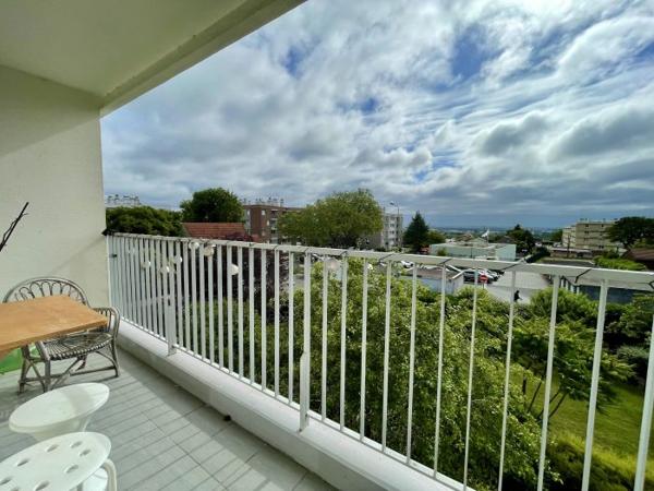 T5 et plus Palaiseau 83.50 m²
