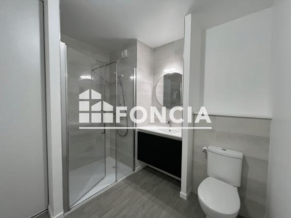 Location Appartement 3 pièces 69.01 m² - Laval 53000