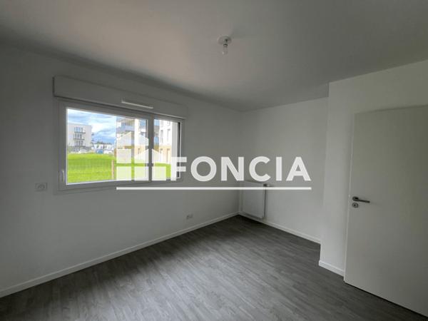 Location Appartement 3 pièces 69.01 m² - Laval 53000