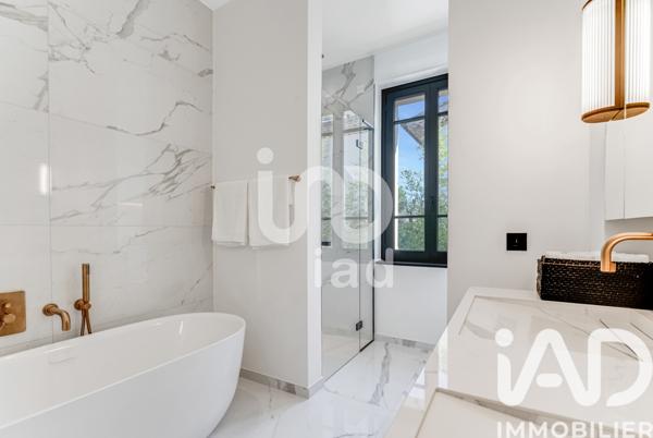 Maison à vendre 7 pièces 268 m² Saint-Tropez