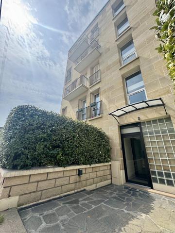 Appartement 3 pièces 59 m2 rdc avec jardinet