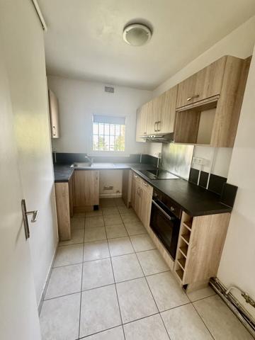 Appartement 3 pièces 59 m2 rdc avec jardinet