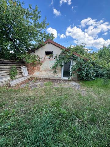 Maison de charme en pierres, avec dépendances