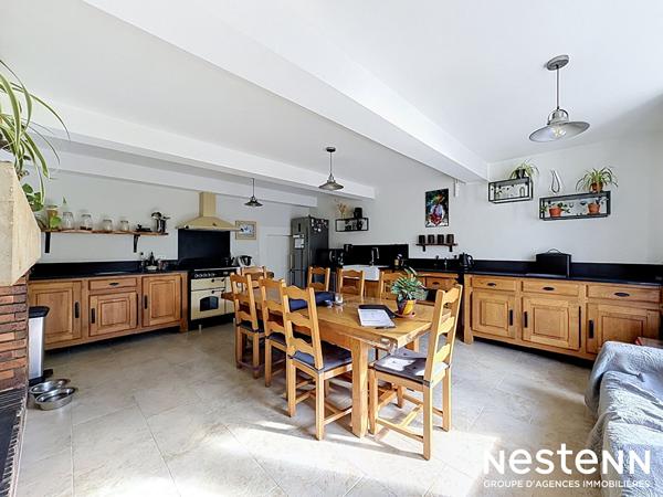 Maison Castillon Massas 8 pièces 300 m2 piscine et terrain arboré