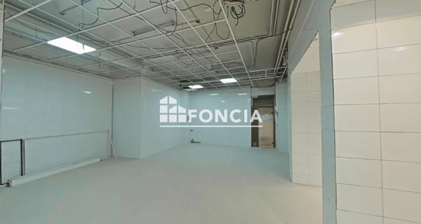 Location Local commercial 1 pièce 99.16 m² - Soisy-sous-montmorency 95230