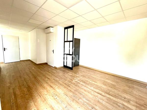 Local professionnel climatisé !