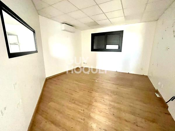 Local professionnel climatisé !