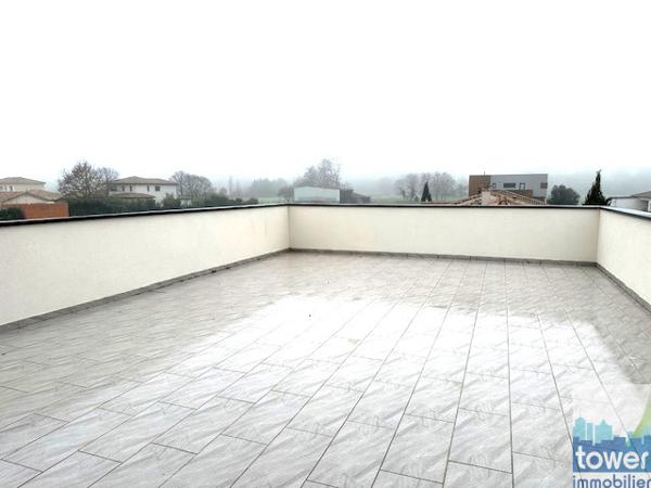 LONGAGES à 15 mn de MURET Maison Contemporaine en T6 de 163 m² GARAGE et PISCINE