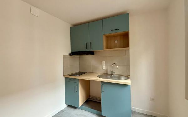 Appartement à louer    2 pièces •  Clamart